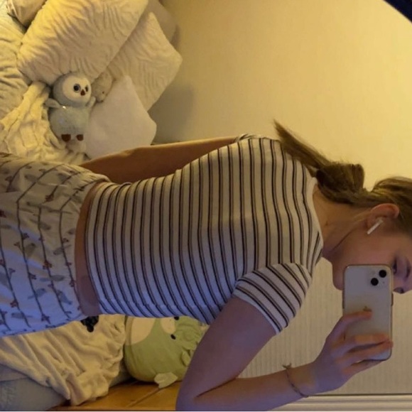 THREE DIFFERENT GARAGE STRIPED SHIRTS, IN BLUE, RED AND WHITE WITH TAN!! - Picture 4 of 8